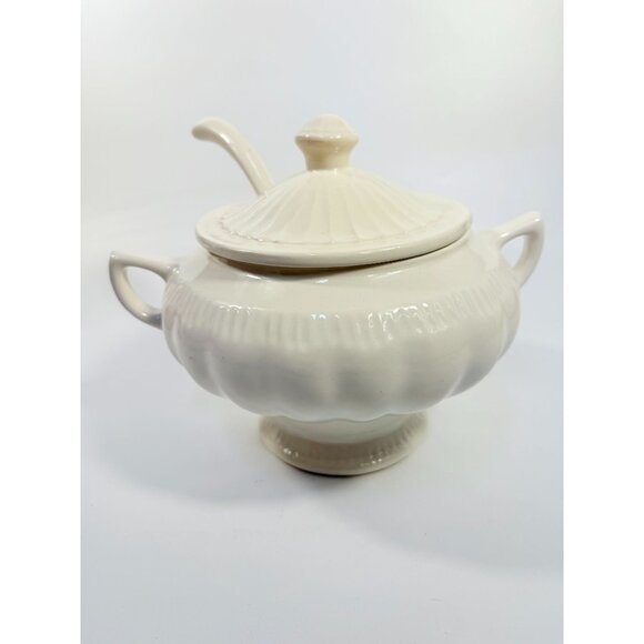 Ironstone Soup Tureen with Landle California US Pottery Vintage White Ceramic Mi - Picture 6 of 16